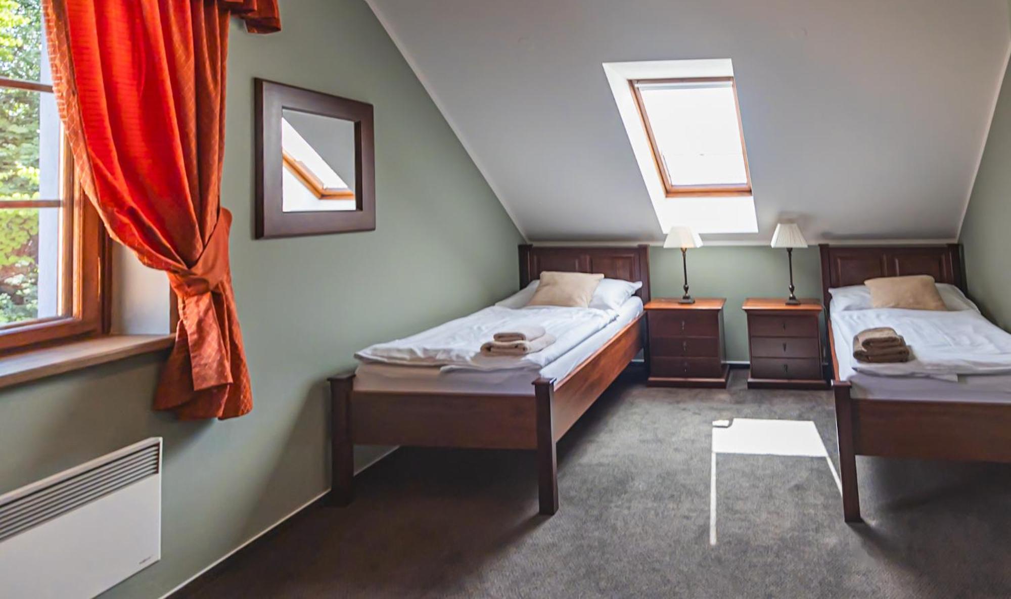 Hotel Octarna - Free Parking Кромержиж Экстерьер фото